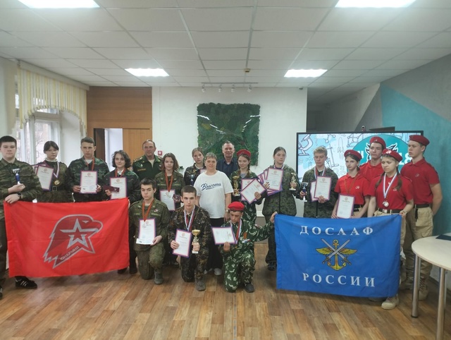 Обучающаяся Старовичугской школы Вичугского района Лисова Надежда стала призёром 3 степени среди девушек в личном зачёте по метанию гранаты в региональном этапе Всероссийского детско-юношеского фестиваля «Ворошиловский стрелок».