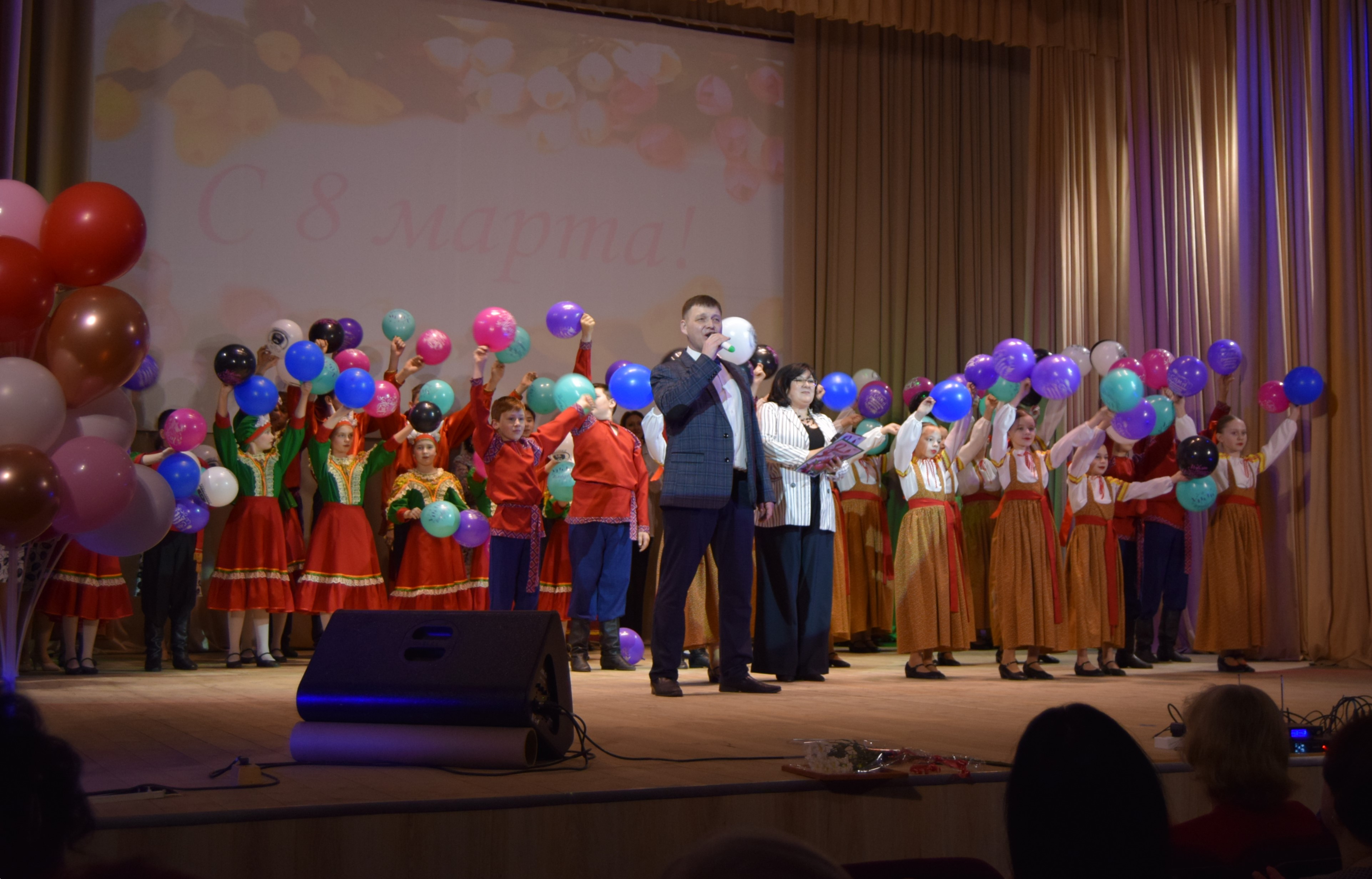 В Вичугском районе состоялось торжественное мероприятие, посвященное международному женскому дню..