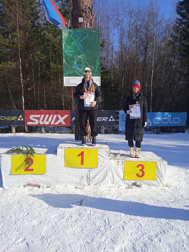 Ученица Старовичугской школы Вичугского района Громова Мария стала чемпионкой области в Первенстве Ивановской области по лыжным гонкам.